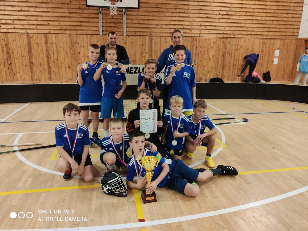 Florbal - žáci 1.st. - republikové finále Praha