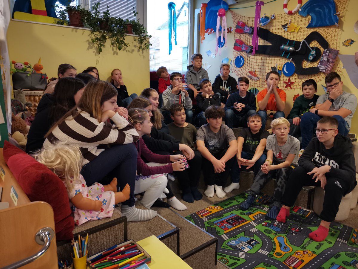 Návštěva v knihovně 6.A a 6.B