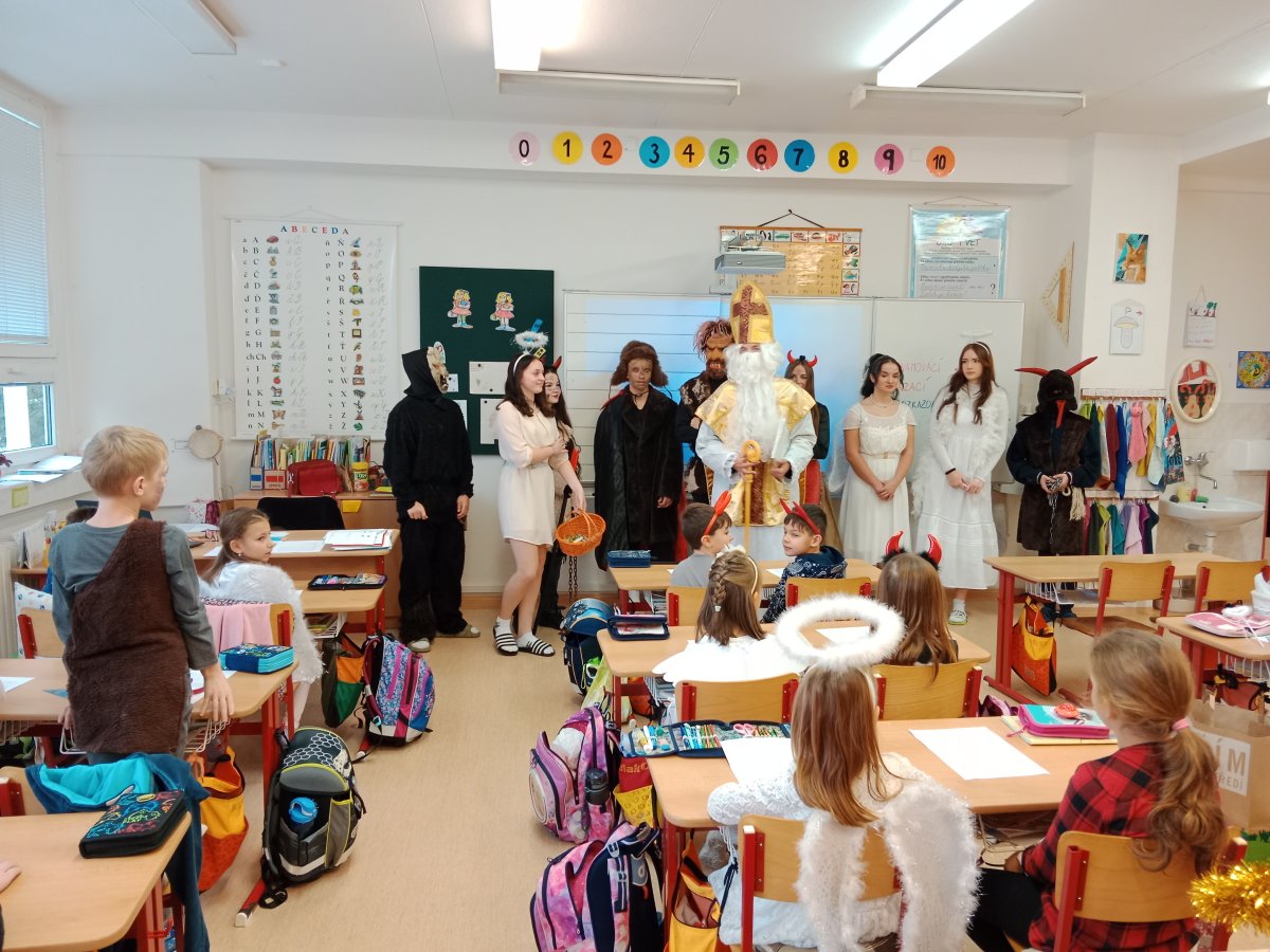 Mikulášova školička - 2.D