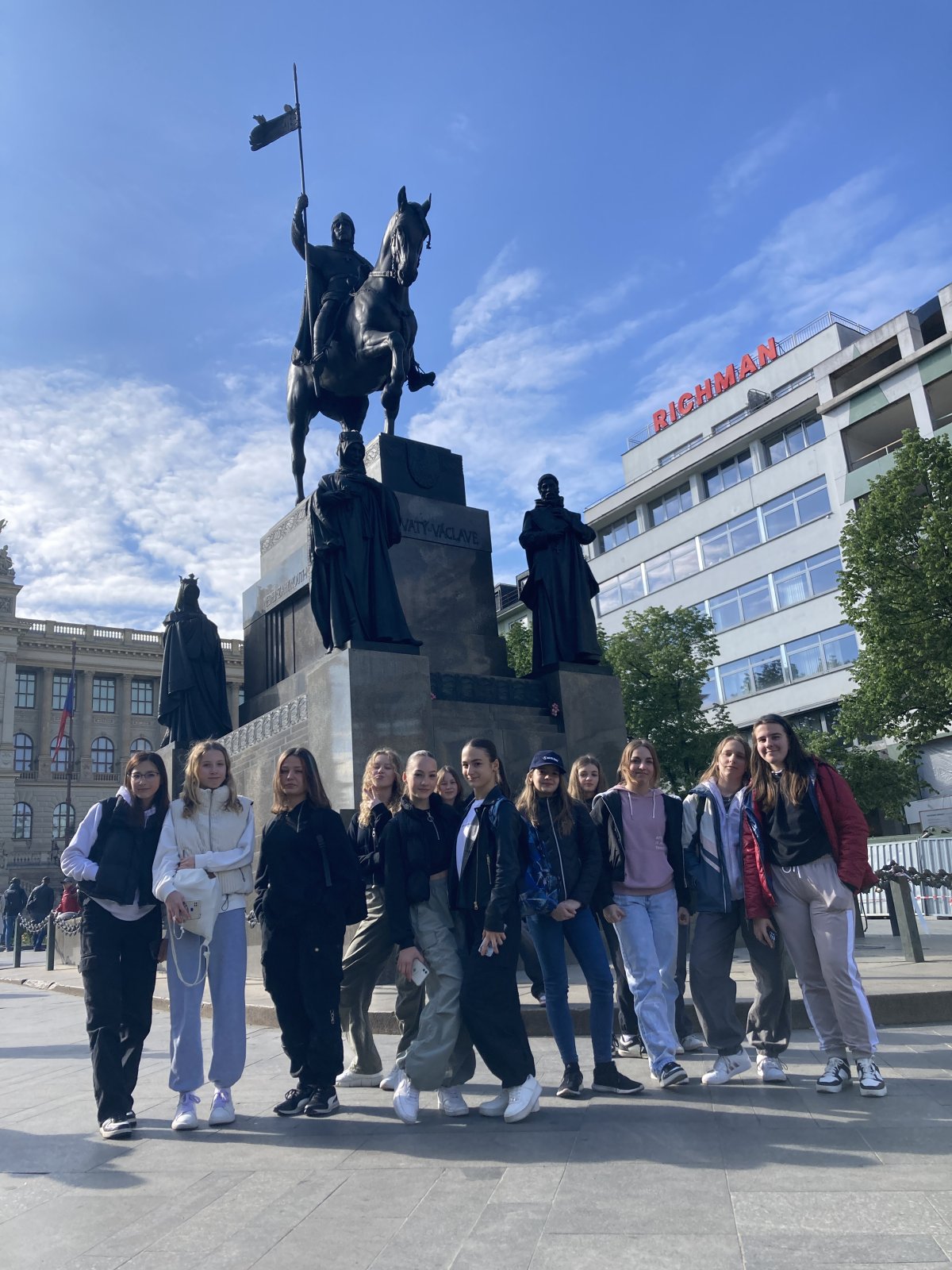 VÝTVARNÉ PRAKTIKUM V PRAZE