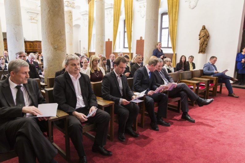 Ocenění paní učitelky Hajdinové