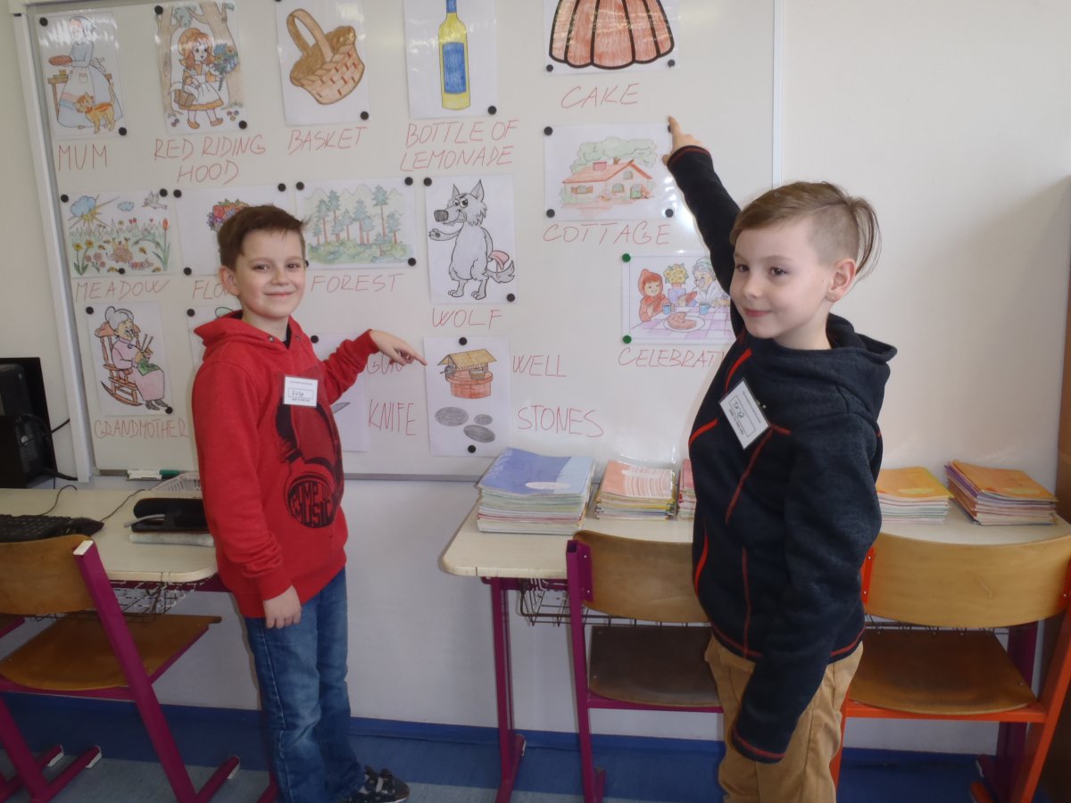 Little Red Riding Hood – Červená Karkulka