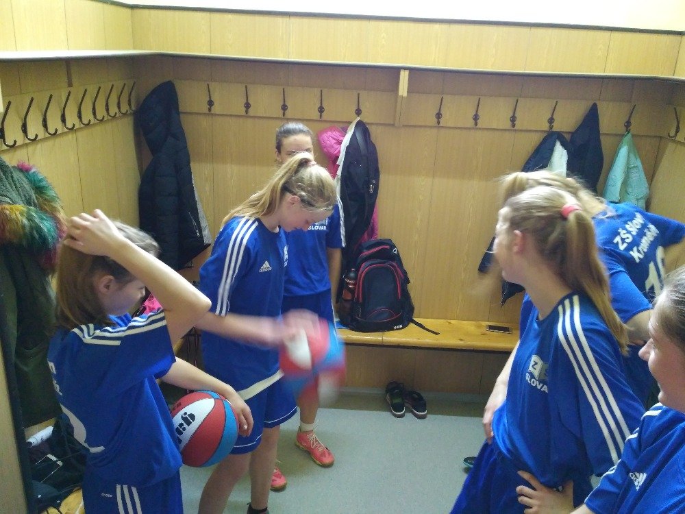 Krajské kolo v basketbalu dívek