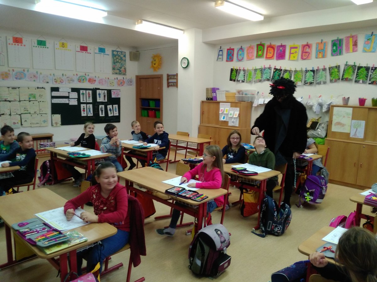 "Mikuláš přišel i do 2.D"